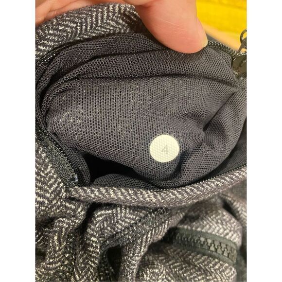 Lululemon Daily Practice Jacket Gray Heathered Herringbone Full Zip Hooded Size - Picture 8 of 8